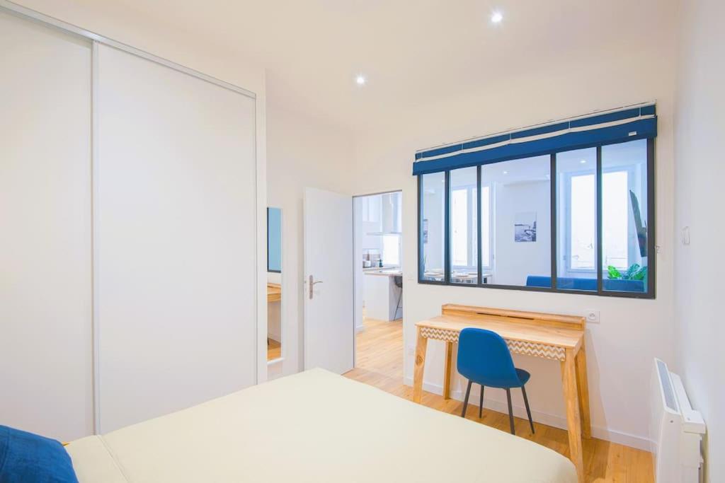 Spacious T2 Near The Halles And The Harbour *